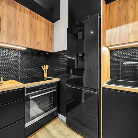 Apartman Domaniewska - Balcony, Ac - By Rentujemy Varsó