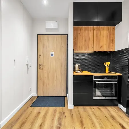 Domaniewska - Balcony, Ac - By Rentujemy Appartamento *