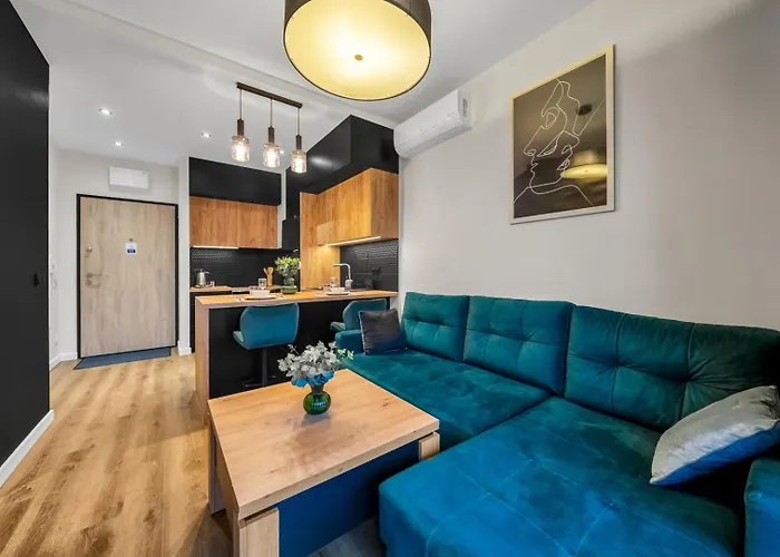 Domaniewska - Balcony, Ac - By Rentujemy